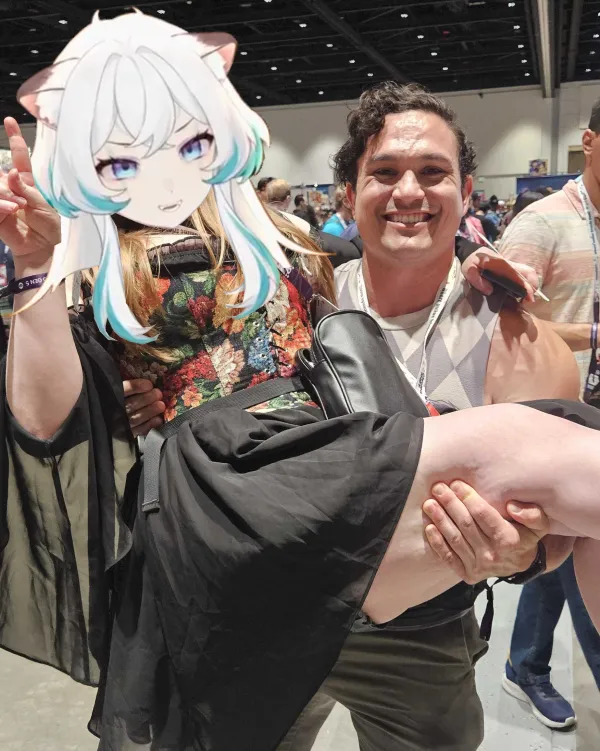 Konotomo_Esq's tweet photo. Some of the folks I was so excited to meet up and pick up!! Maki, who has just been killing it and I LOVE, LeaLumie who is just such super light and super sweet!!!, and MISCHI who ROCKED every outfit at Offkai and was SO BEAUTIFUL!! https://t.co/npImUjyH3X