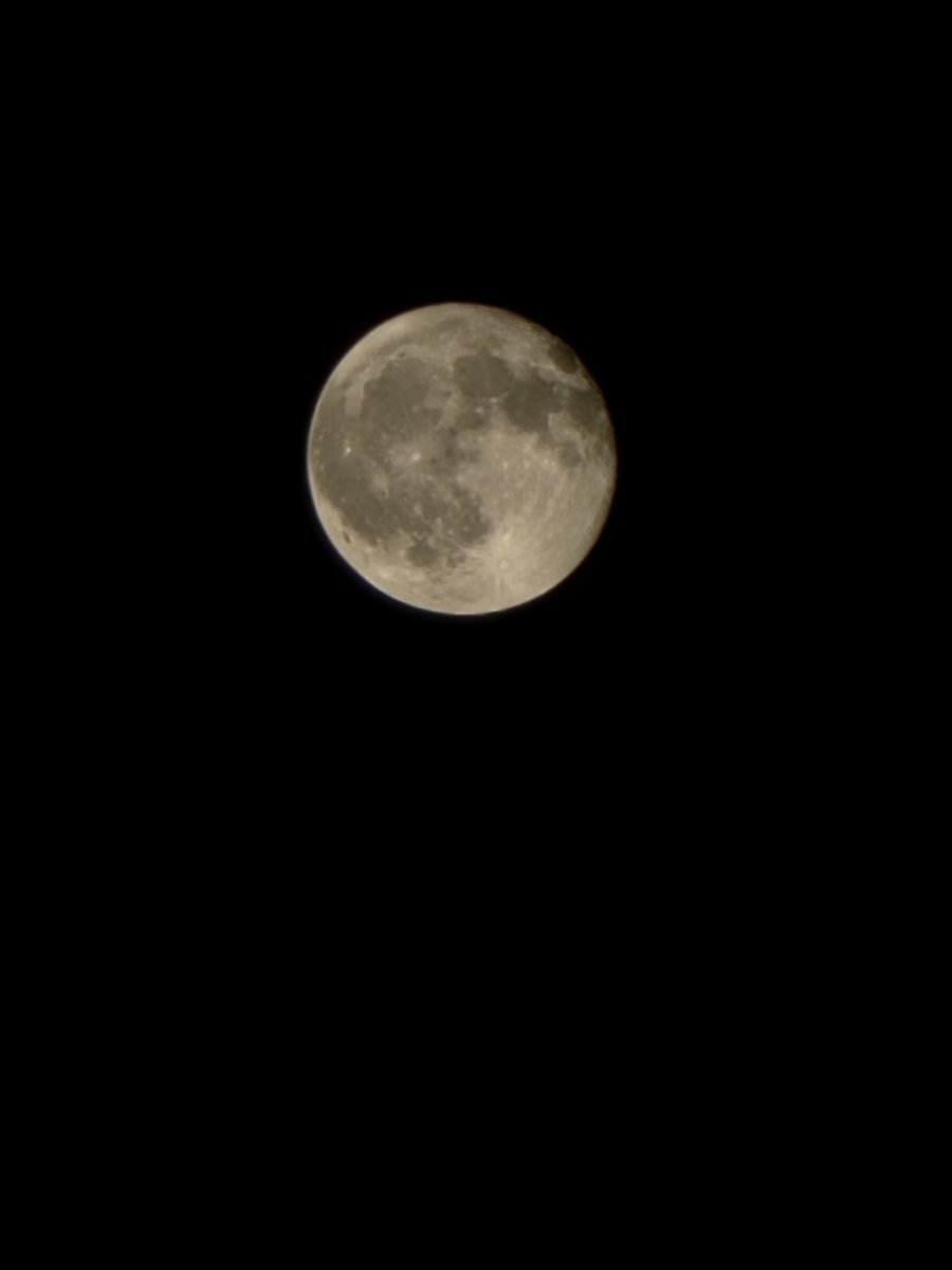 Getsuga_07's tweet photo. Perfect moon night. https://t.co/4JzAM42aQw