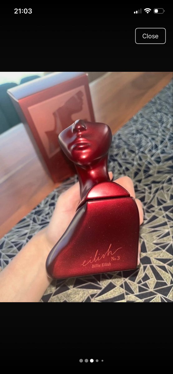 ilomiloloves_'s tweet photo. I may have stumbled upon Eilish 3 on vinted the seller is telling me it’s a legit copy but i’m so scared im going to be scammed https://t.co/qGo9WhWzsF