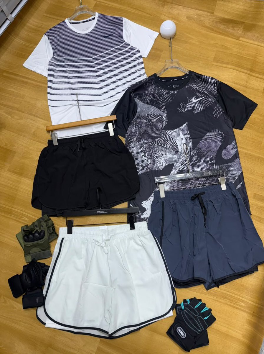 habeeb__100's tweet photo. gym bros 
get your top quality workouts fits 
.
🏷️ 24,000 ( a top &amp; a short )
XL,  XXL &amp; XXXL
.
nationwide delivery https://t.co/lyfR9g2Q5I