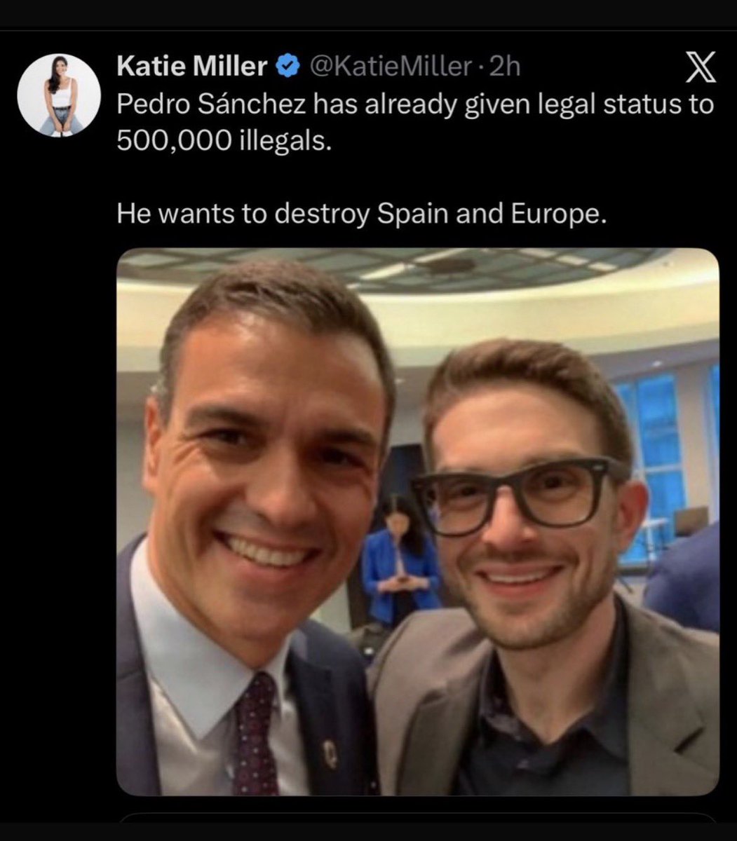 Truth_wins_big's tweet photo. @visegrad24 Soros Clown https://t.co/RF2lVIwxmd