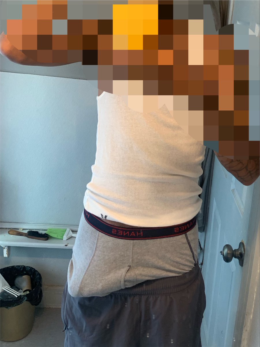 cervixtapper216's tweet photo. Need this mf sucked rn #cleveland #bbc #Chudaï https://t.co/Yaot5rIllO