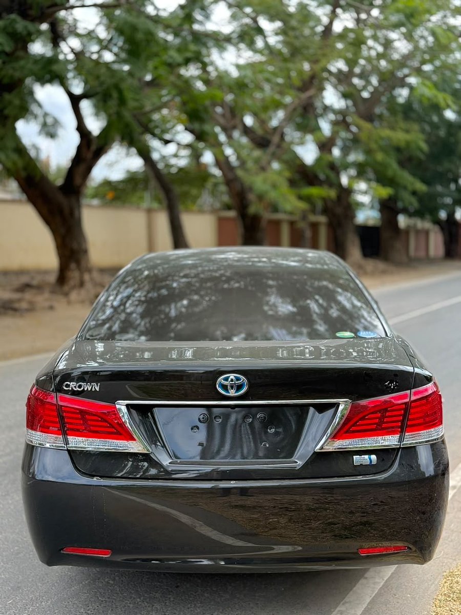 kixe_magari's tweet photo. CROWN ATHLETE 

Year: 2014
Fuel: Petrol
Engine: 2490cc
Mileage: 59,000kms

Price: 47,900,000/-
Call 0786510837
EXCHANGE ALLOWED https://t.co/uAl8lzFyMY