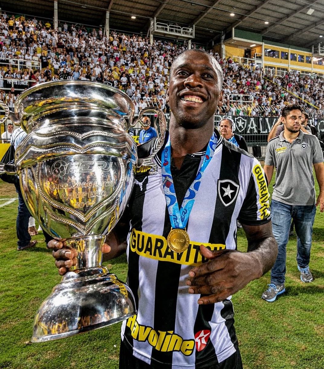 🔙 Clarence Seedorf ⚫️⚪️🏆