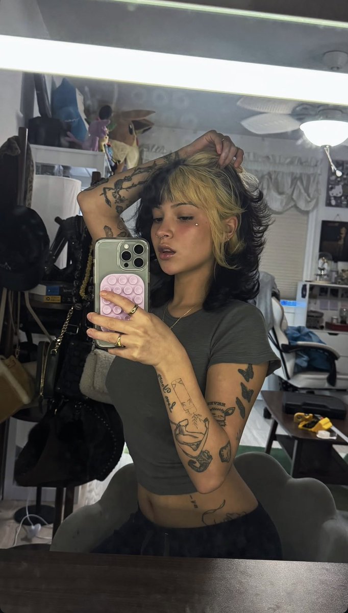 Madison 🖤 tweet media