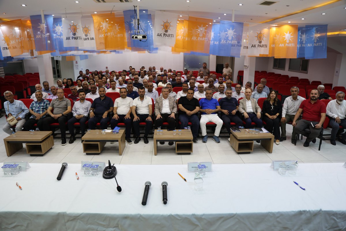 subasiogluMS's tweet photo. Denizli İl Koordinatörümüz Muhammed Abdullah Özer’in katılımlarıyla Çameli, Babadağ, Honaz, Bozkurt, Çardak ve Güney İlçe Başkanlarımız ile Mahalle Başkanlarımızla geniş kapsamlı istişare toplantımızı gerçekleştirdik.
Milletimize hizmet yolunda ortak akılla hareket ediyor; birlik, beraberlik ve kardeşlik ruhuyla çalışmalarımızı sürdürüyoruz. 
Rabbim birliğimizi ve beraberliğimizi daim eylesin. @akpartidenizli @MAbdullahOzer