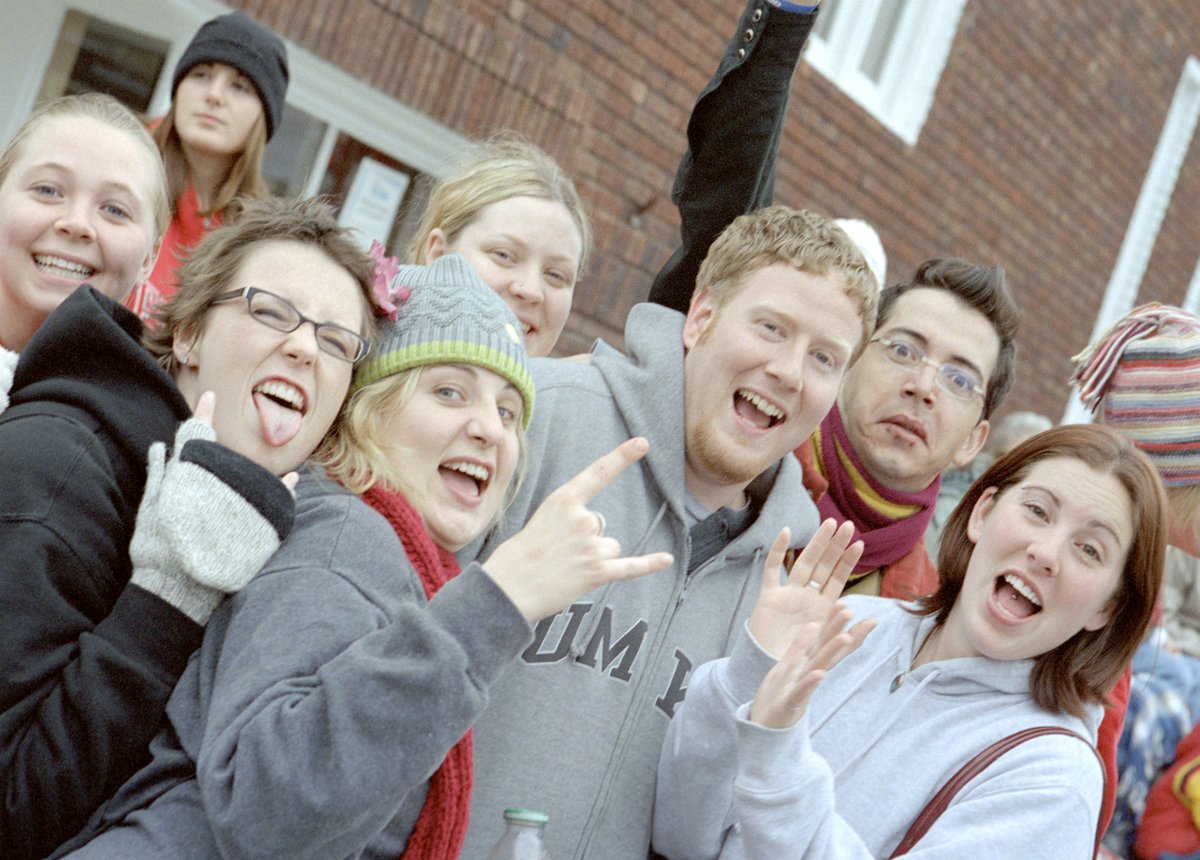 UCM_Alum's tweet photo. Friends don't let friends miss Homecoming. 📼✨

This #NationalDayOfFriendship, tag the people you'd bring along for a trip back to the '80s, '90s and early 2000s at #UCMhoco Retro Rewind.

Get started at https://t.co/cIikurNTrF https://t.co/xnrlvyNiBY