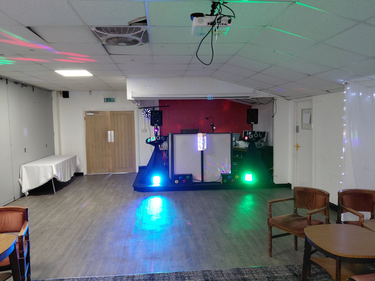 CrazyDisguise's tweet photo. All Step Up &amp; Reddy togo for the Party! #thelittledj #crazyashley #DJ #DJing #90s #00s #schoolReunion #Reunion #90smusic #90sparty #90sdisco #90ssongs  #2000sparty #2000sDisco  #backtothe90s #backtothe200s
#Classof2000 #discoslight #brithdayparty #djdeck  #djequipment #DJfothire https://t.co/lgHwVEZPLW