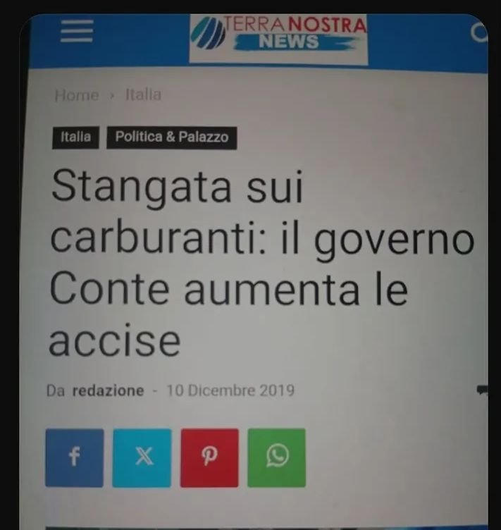 gib_barbara's tweet photo. @zona_bianca Parla quello che ..... https://t.co/TrDPfxgjqf