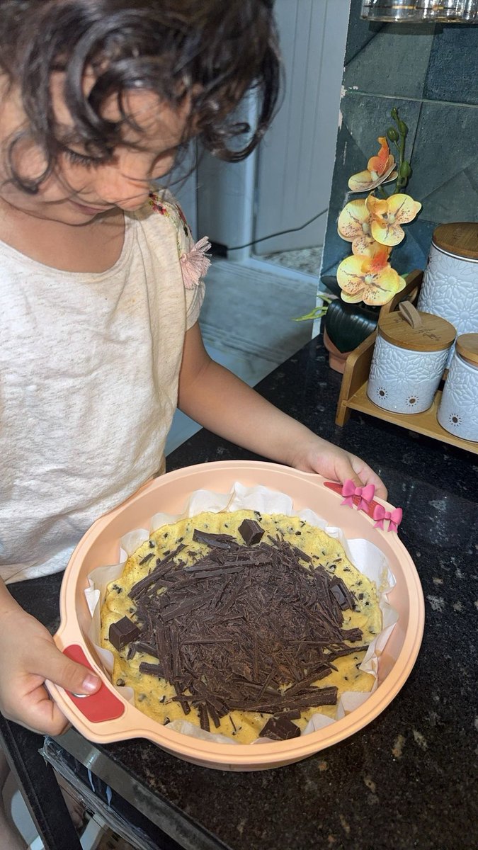 meroo_2211's tweet photo. 🤎🍪💅🏼 https://t.co/34uXpF1o8z