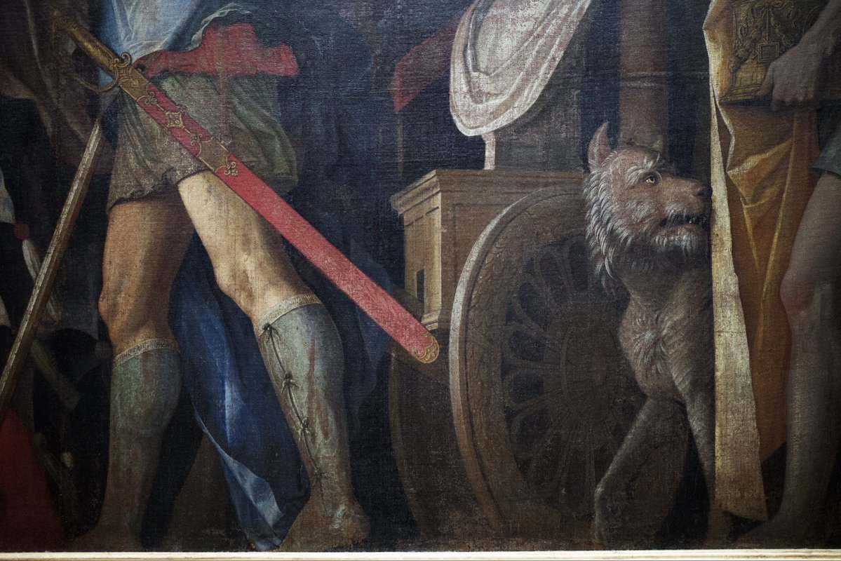 PhilipJohnJones's tweet photo. Lots of legs, several dogs and a goat - The Triumph of Cesar by Mantegna @NationalGallery https://t.co/i9MRXtvEGD