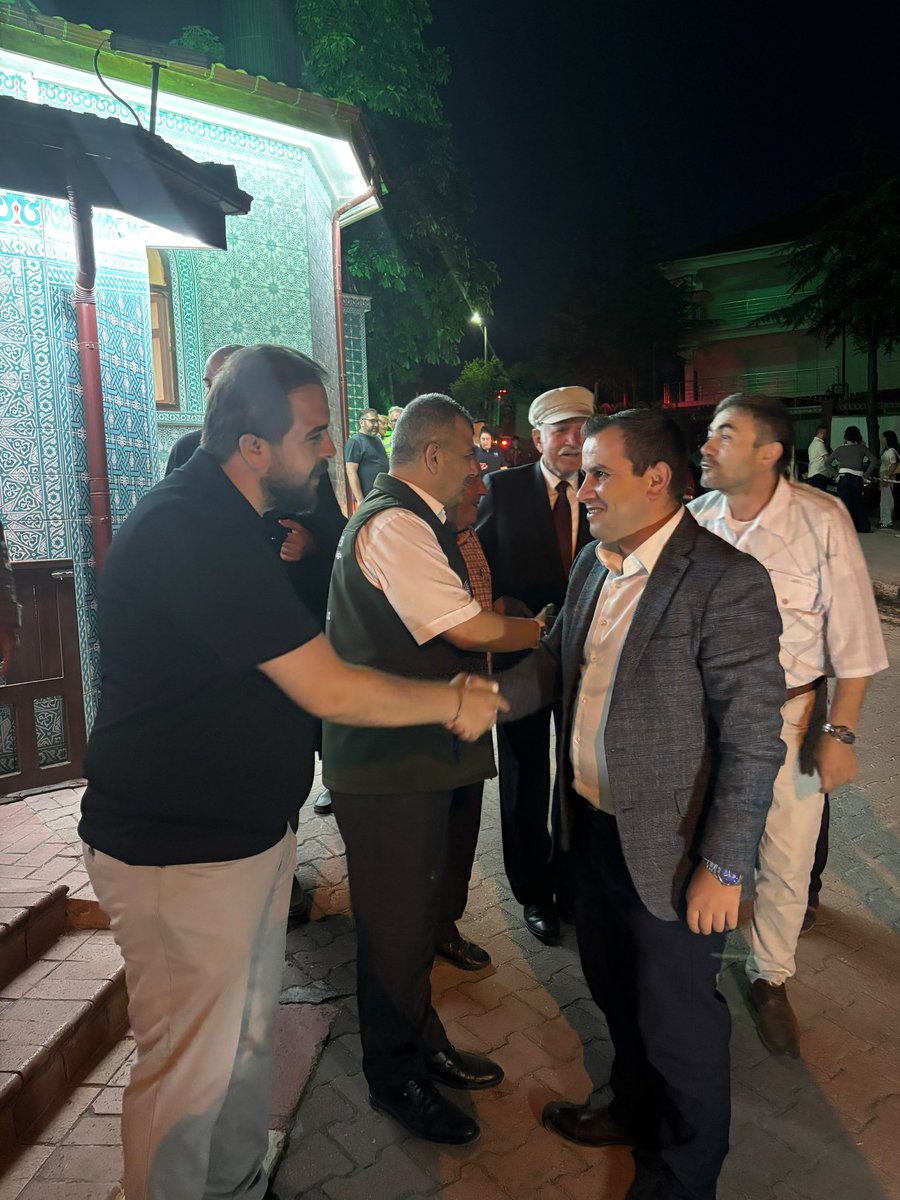 EmirdagKaymakam's tweet photo. 📍 Kaymakamımız Adem Topaca, Bacı Sultan Anma Töreni’ne Katıldı

Kaymakamımız Adem Topaca, Bacı Sultan’ın vefatının 61. yıl dönümü dolayısıyla Karacalar Köyü’nde düzenlenen Bacı Sultan Anma Töreni’ne katıldı. 

https://t.co/0v6YAYfFCG https://t.co/bn5N5pqsJ5
