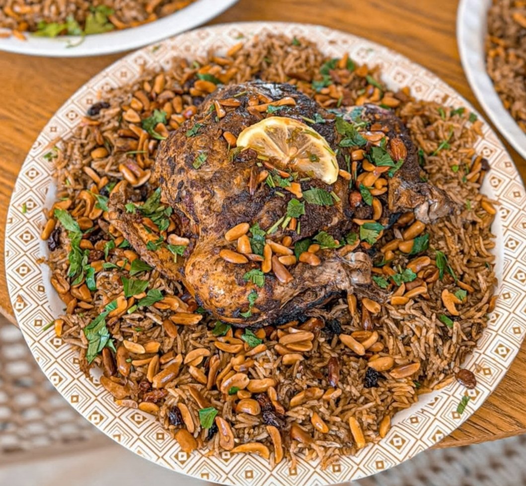 alanoodyaseer's tweet photo. Tomorrow is Friday a day when families gather around the table. 🤍
All we hope for is the chance to provide a warm meal for our children.
We need just $30 to buy one chicken for Friday lunch.
 
https://t.co/kgCwSPJ1qN https://t.co/KsZzyaupUK