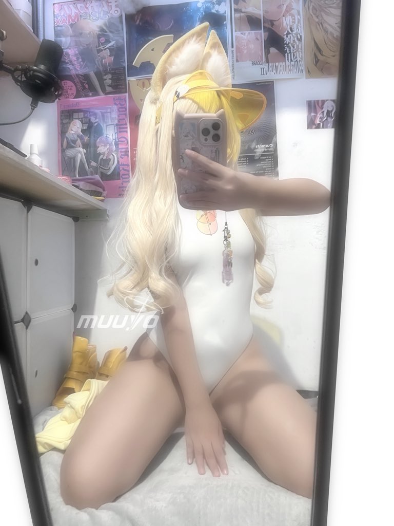 omu_uyo's tweet photo. are you looking, sensei? 💛 #bluearchive #ブルアカ https://t.co/6WcHVh18ko