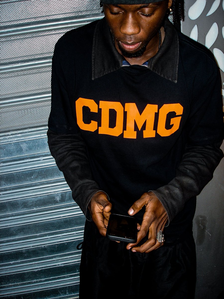 montesurterrain's tweet photo. SPECIAL MERCH WITH @CDMGShowevent EDITION #9
+ Atelier Kouté 

ON MONTE SUR TERRAIN !!!

Model * Derack https://t.co/im3XnwWYLm