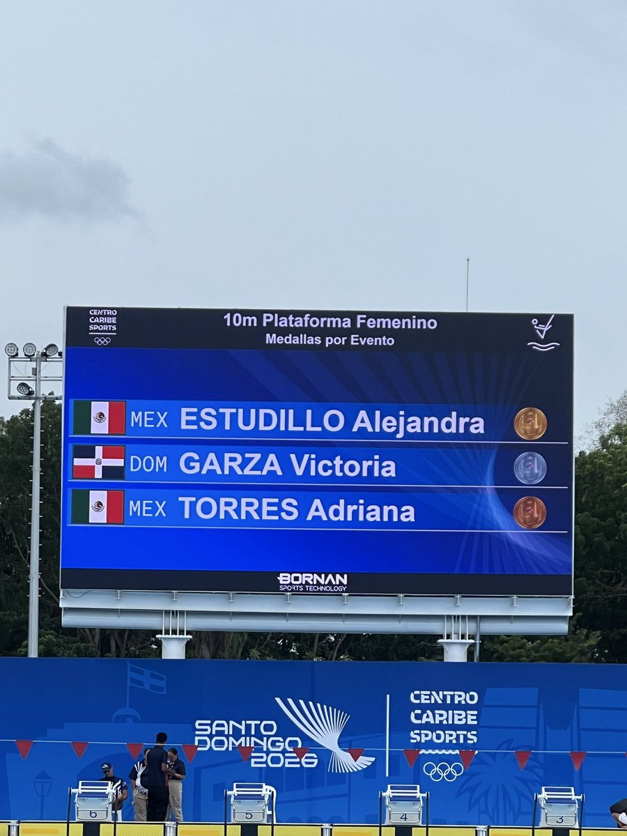 MrAlcantara4's tweet photo. Ahí está la primera dominicana en darle una plata en clavado a la República Dominicana. https://t.co/QCh6J9go1Z