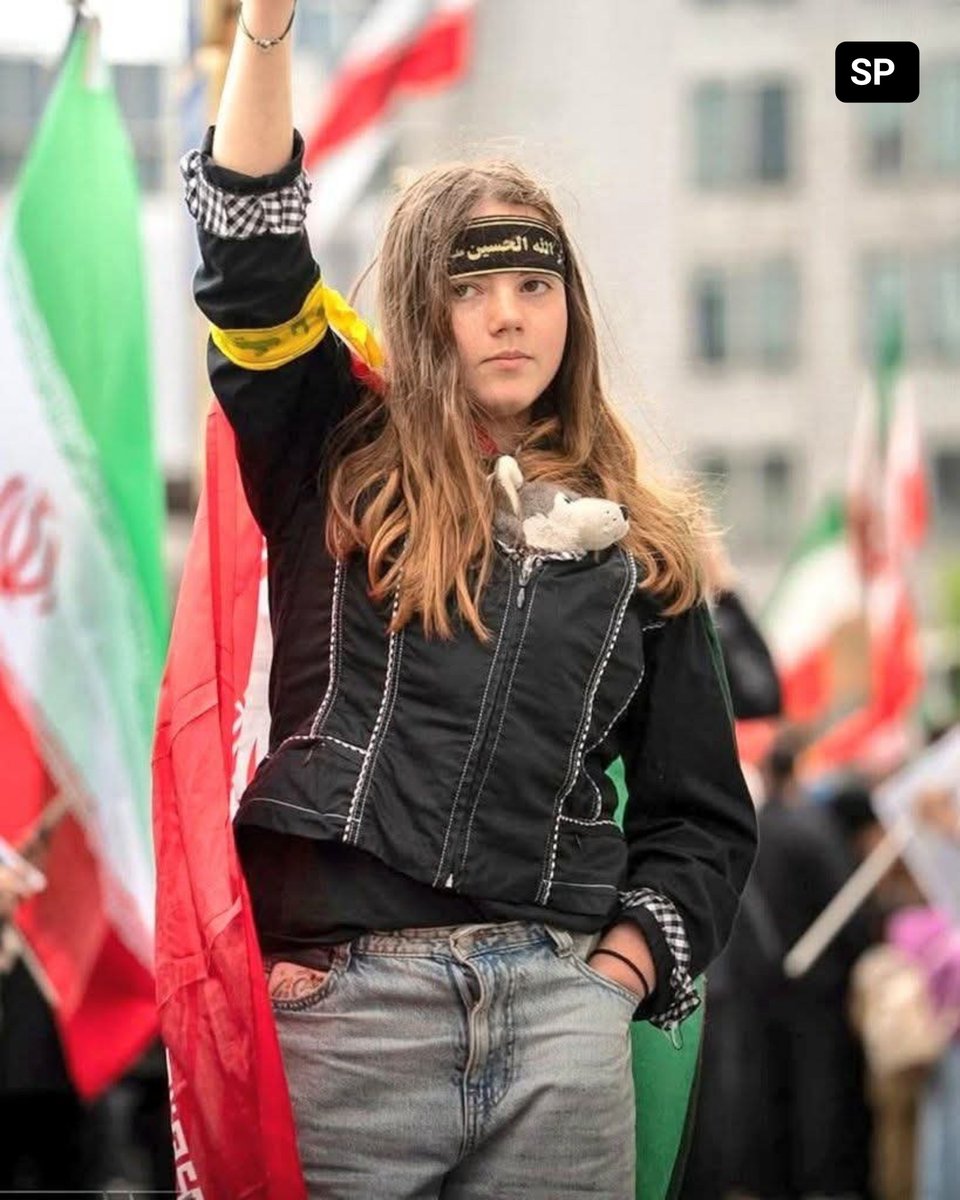 SprinterPress's tweet photo. 🚩🇮🇷A new revolutionary generation in Iran is on the rise. https://t.co/jZhhEDa5gj
