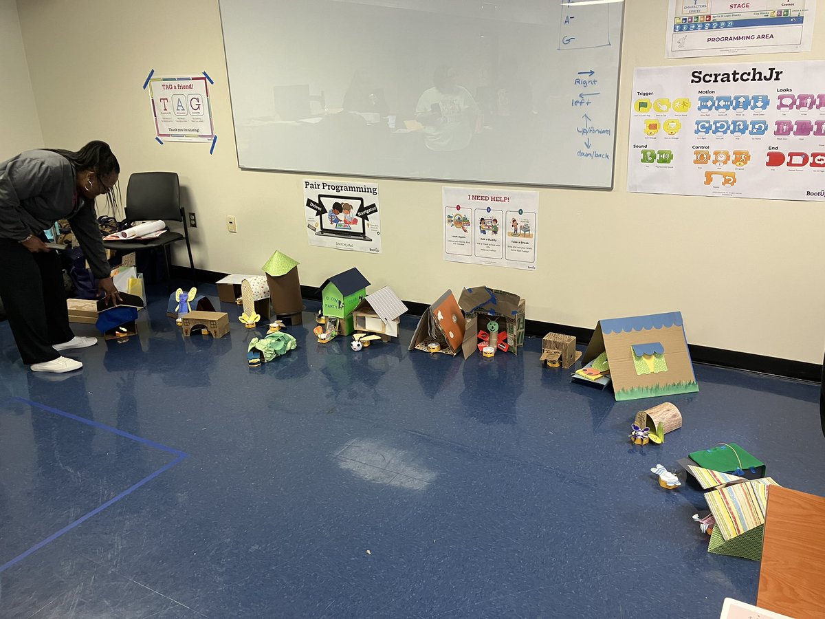efwmaschool's tweet photo. Happy to attend #Tinycodersbigthinking @UTArlington
BIG thank you to all @weteachcs
#TACC @BootUpPD @RoboticalLtd team for continuing supporting educators & students with gratitude @efwmaschool
@dfwcsta
@javierfaguilar
#ITeachCS #AFEteacher #ITeachCode #ITeachCybersecurity https://t.co/YMN2jr1TNf