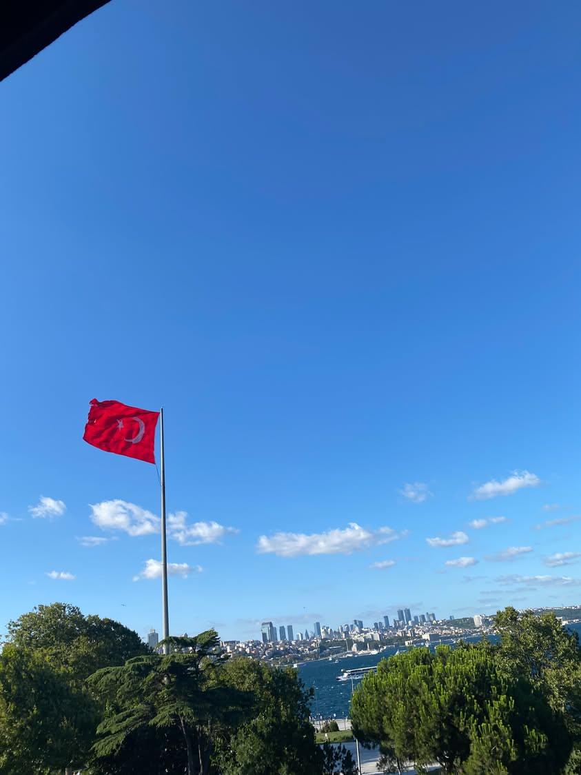 hatay1411's tweet photo. Bugün İstanbul'un en güzel manzarasını ben izledim. https://t.co/DewbYlLW2k