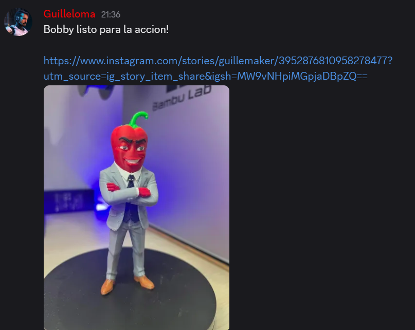 SalseoInversor's tweet photo. Un salsero se ha currado un Bobby en 3D. De principio a fin. Impreso, pintado, con su trajecito y su cara de "ya sé dónde está el próximo x10".

Y lo mejor: nadie se lo pidió. Puro frikismo y cariño por el proyecto.

Para quien no lo conozca: Bobby es el jefe de inversiones de Salseo Inversor. El pimiento más crack, el que dice "oportunidad" o "trampa" sin pestañear.

Verlo saltar de la pantalla, del mundo IA al mundo real, hecho por uno de vosotros, es de las cosas que más ilusión me hacen de todo esto.

Guille, eres un fenómeno. Dejo su Instagram abajo para que veáis el trabajazo de impresión 3D que se marca 👇🌶️