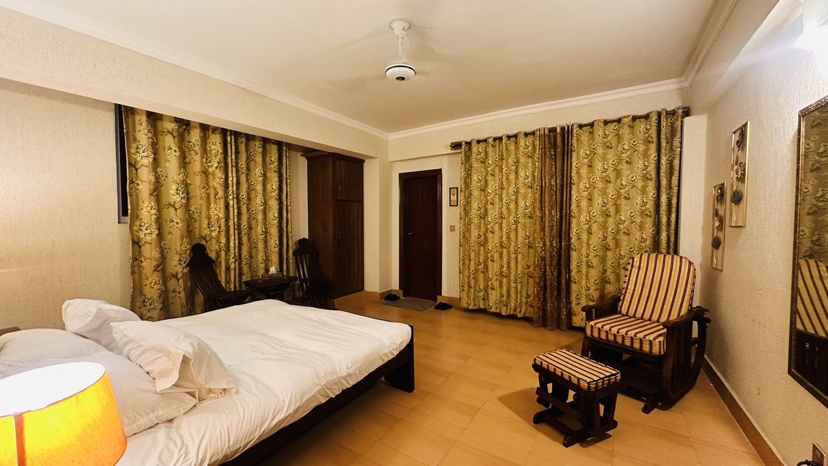 Khakaan5's tweet photo. Murree Apartment #bhurban #pcbhurban #airbnb #airbnbpakistan https://t.co/0IwXANEsTa