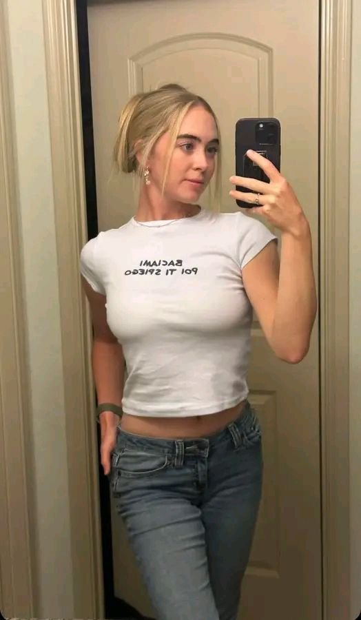 GraceCharisVIP_'s tweet photo. Ugly me 😂 #gracecharis #golf #golfer ⛳ https://t.co/TNvKT02b0O
