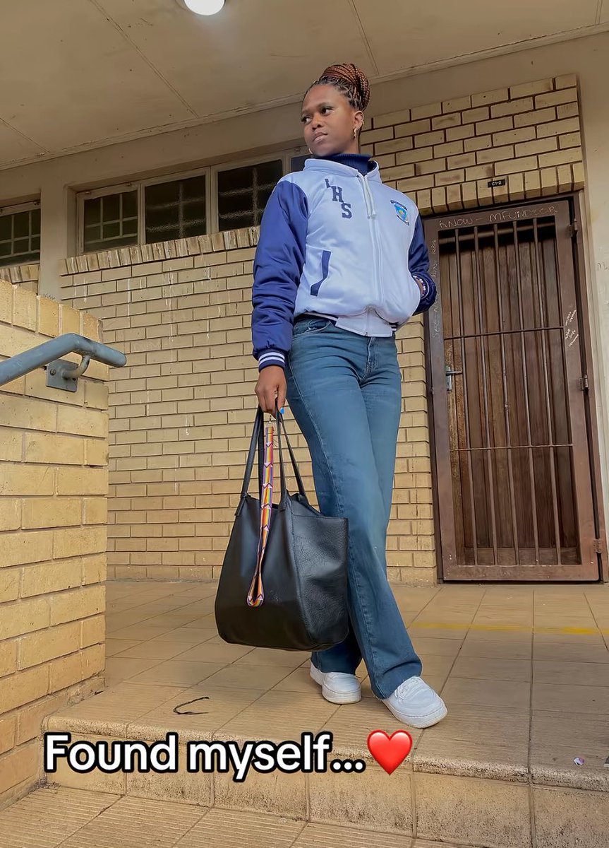 Mlungisi Ntshangase tweet media