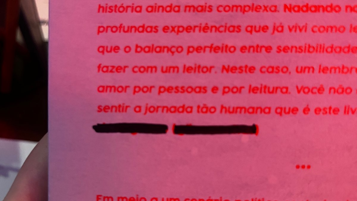 0ff_be's tweet photo. pois o presente eu dei assim quem vai me impedir https://t.co/yMR4PFVPJn