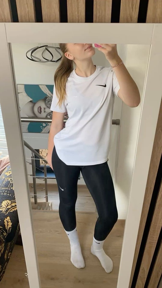 Mara_b777's tweet photo. Come on guys I’m so bored 
Can I see your dick?🥹 https://t.co/AfgCeej55B