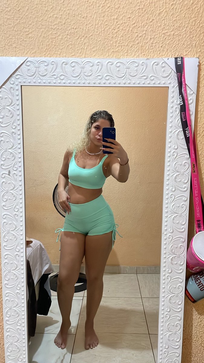 Thauany_0311's tweet photo. voltei pro foco ! Kk 🏋🏼‍♀️😅🫶🏻 https://t.co/Y8FoyATdsM