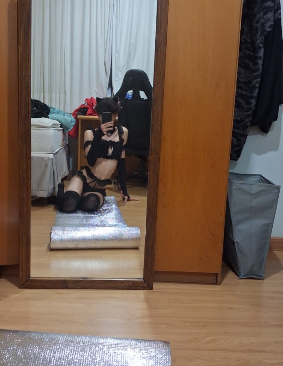 _Texxxx3's tweet photo. Would you take care of this wild catboy?

#femboy #cute https://t.co/yBscDpDezg