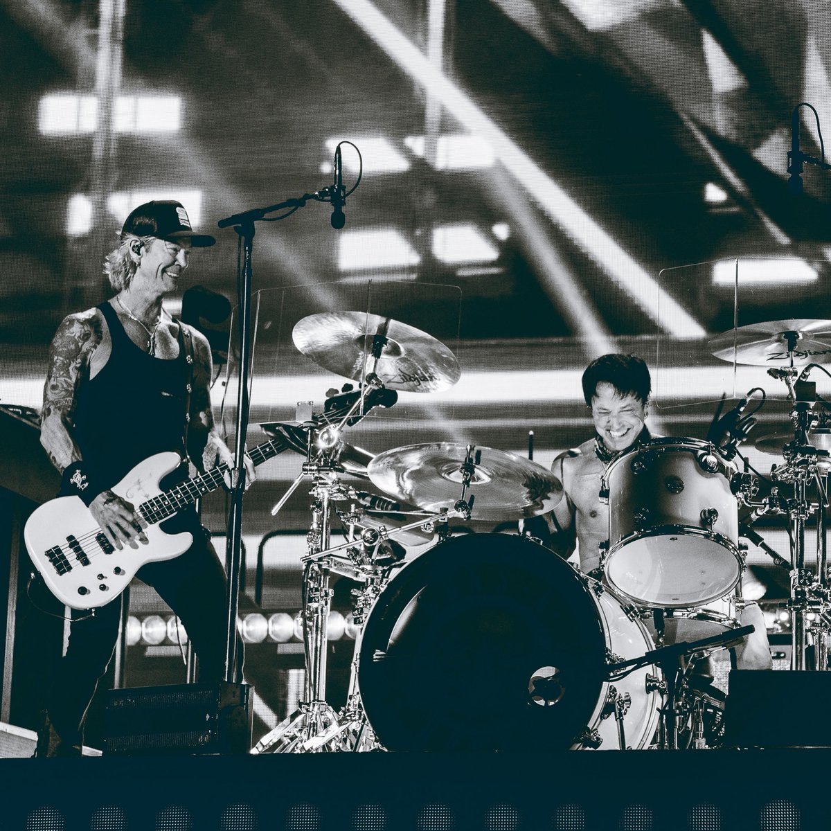 gunsnroses's tweet photo. We celebrated Slash’s birthday with our reunion in Raleigh, NC! The first show of our North America run. Thanks for comin’ out! https://t.co/rOh1CvL9d6