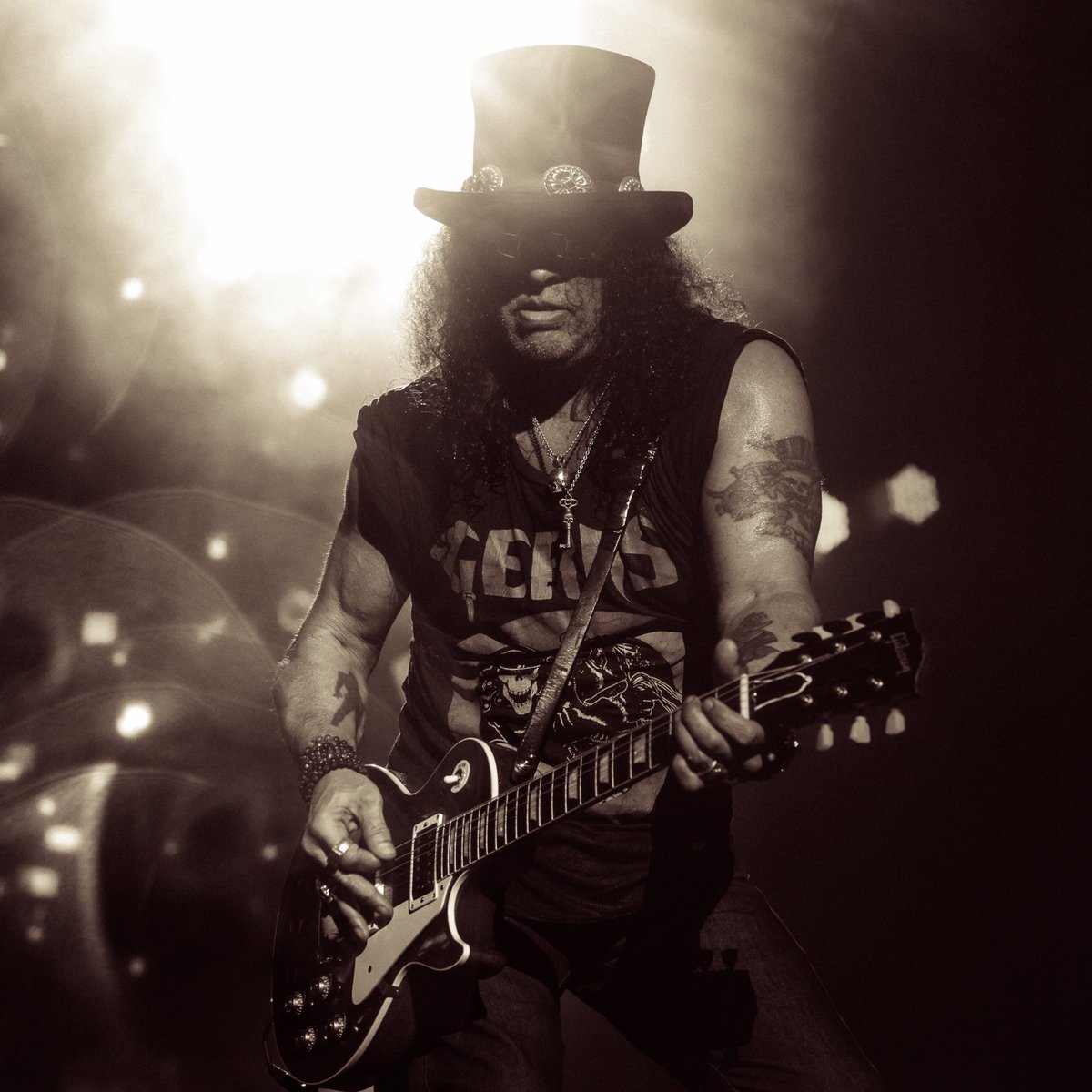 gunsnroses's tweet photo. We celebrated Slash’s birthday with our reunion in Raleigh, NC! The first show of our North America run. Thanks for comin’ out! https://t.co/rOh1CvL9d6