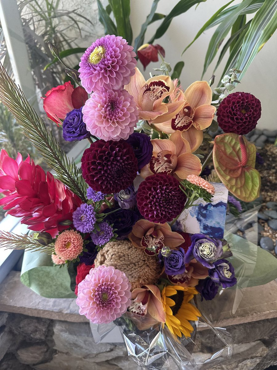 gl0rimer's tweet photo. today’s creations
out the door ❤️ #gloflo https://t.co/Q7MMzUEnJB