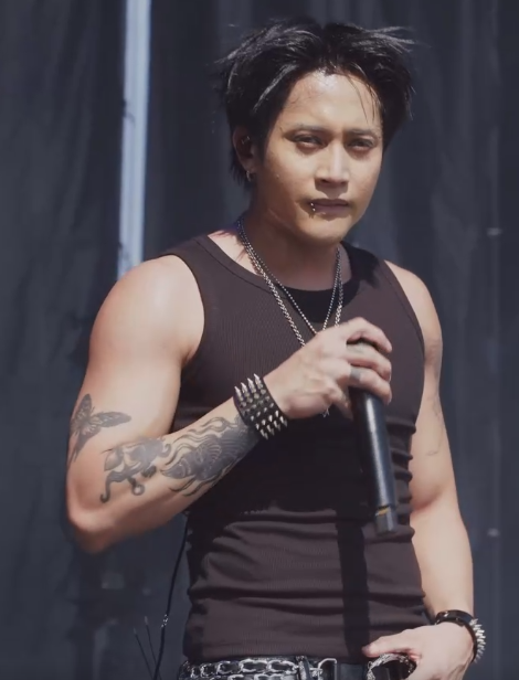 1siy's tweet photo. Hot literally 🥵 @felipsuperior 

#SB19_KEN #FELIP https://t.co/0xiIuosywg