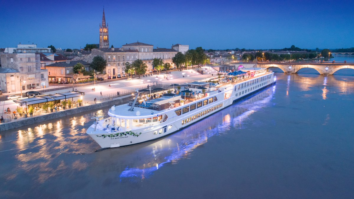 ColonyTravel's tweet photo. Set sail on one historical and invigorating journey through Southwestern France with Uniworld's Brilliant Bordeaux. Explore the country’s breathtaking backdrops, wines, and cultural treasures across the region, wandering through historic landmarks and magnificent vineyards. https://t.co/TDHCswmW8q