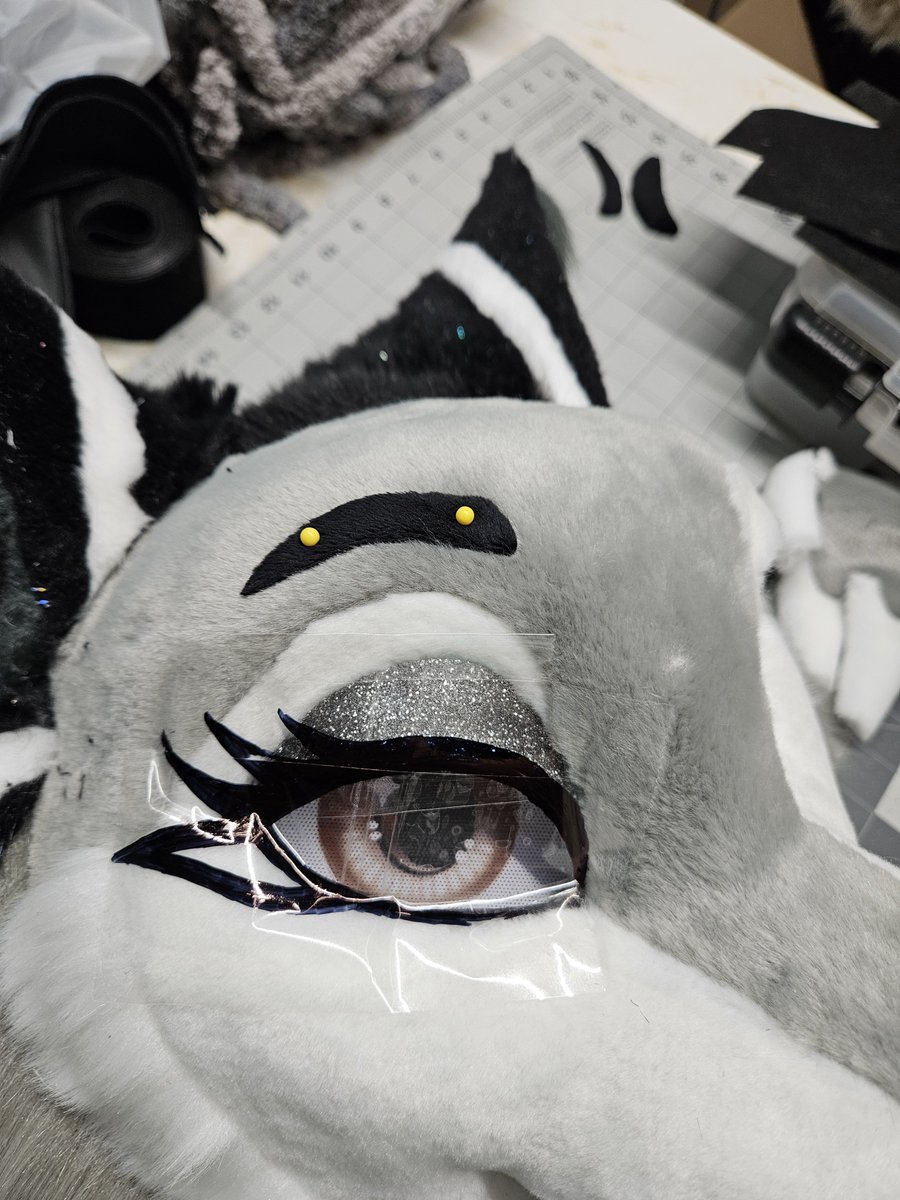 MonoyashaDvC's tweet photo. Last of the oldest DvC commissions nearing completion. https://t.co/XVQn5UKGgP