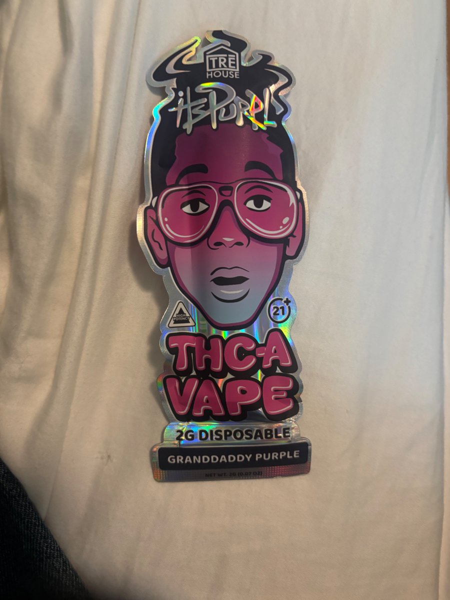 pigforbrains's tweet photo. i mean i guess https://t.co/lbYfhfTSEo