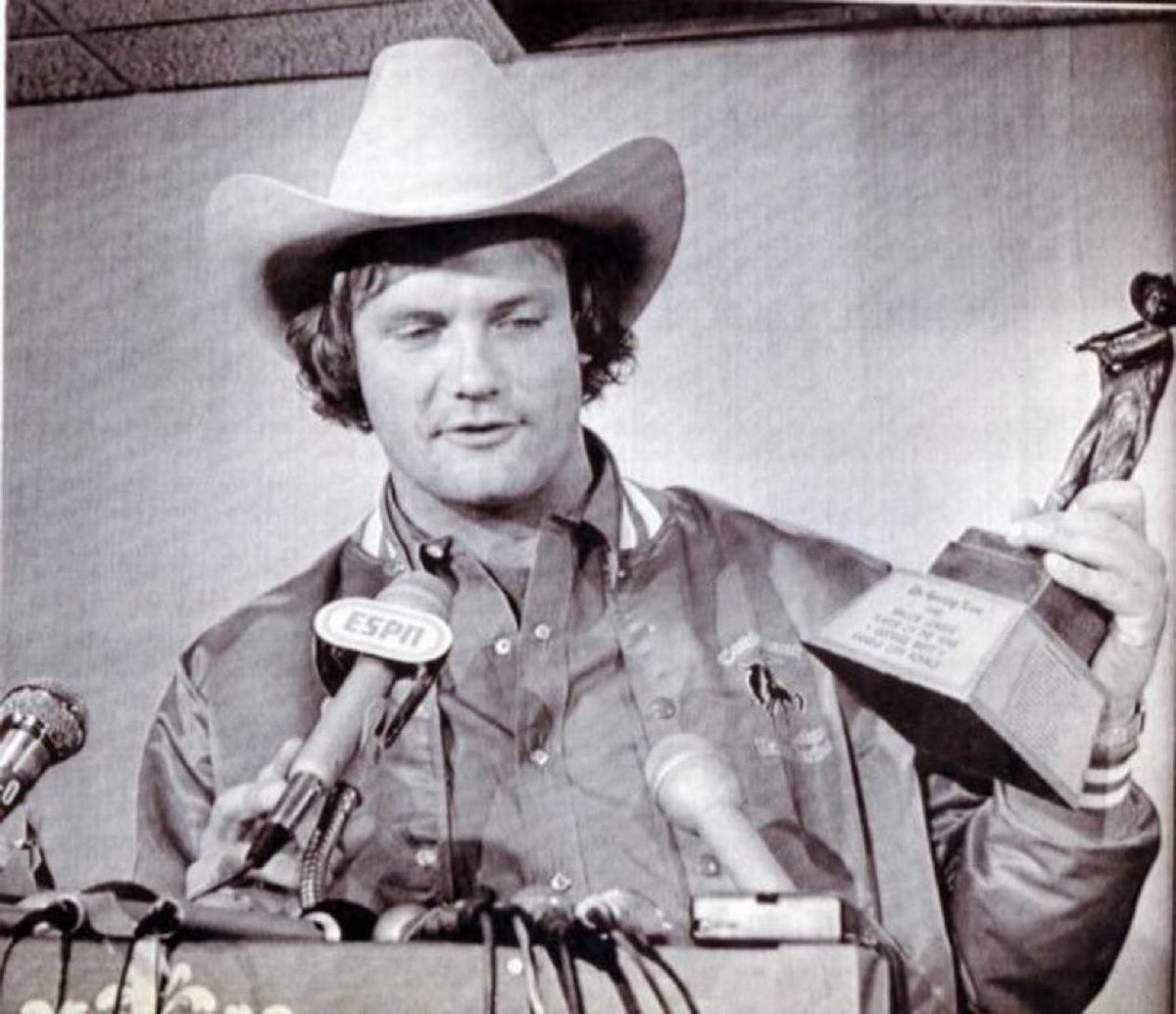 Super 70s Sports tweet media