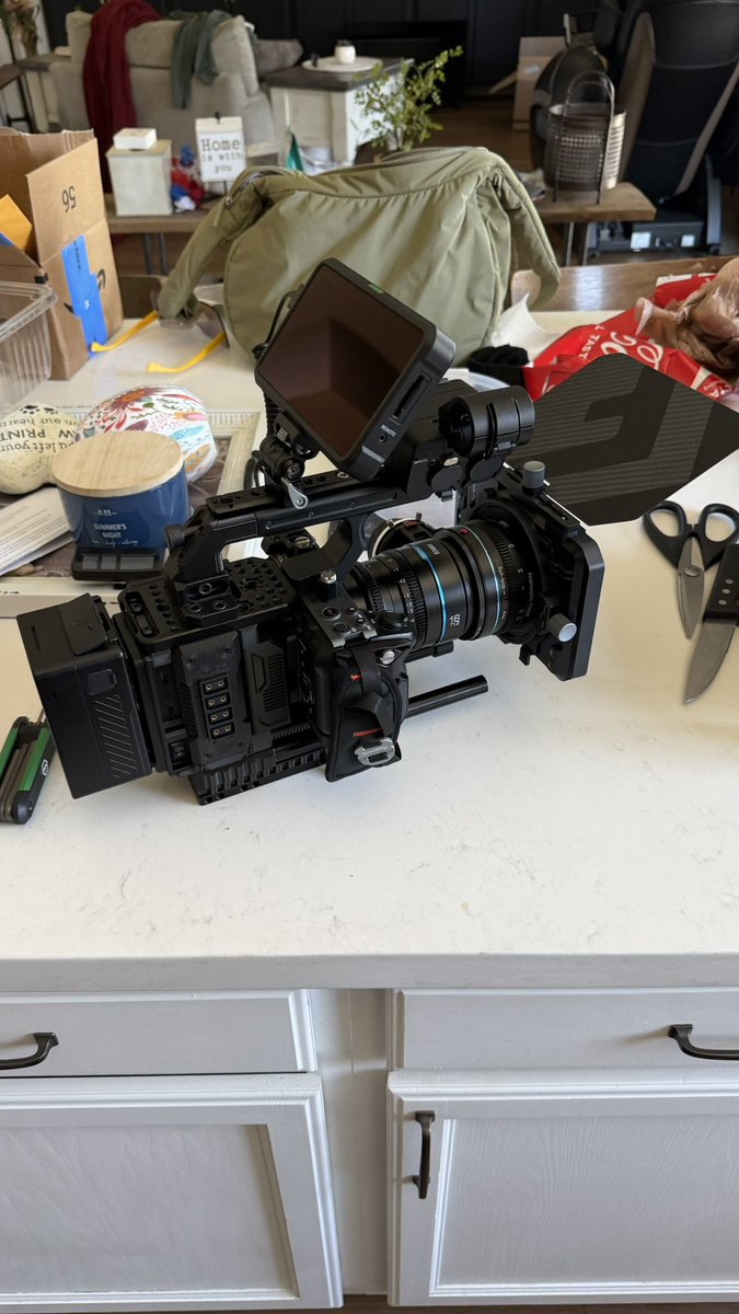KJ_Chasing's tweet photo. Still working on the setup but I’m a little to excited to not share the new rig

We got a Sony FX3/30 With a ATMOS monitor and Sirui Nightwalker Lenses (Plus An Anamorphic Adapter)

Still waiting On The Audio Part Tmr But LOOK AT IT!!!

@Undecided_Media https://t.co/lcco2tliJ8