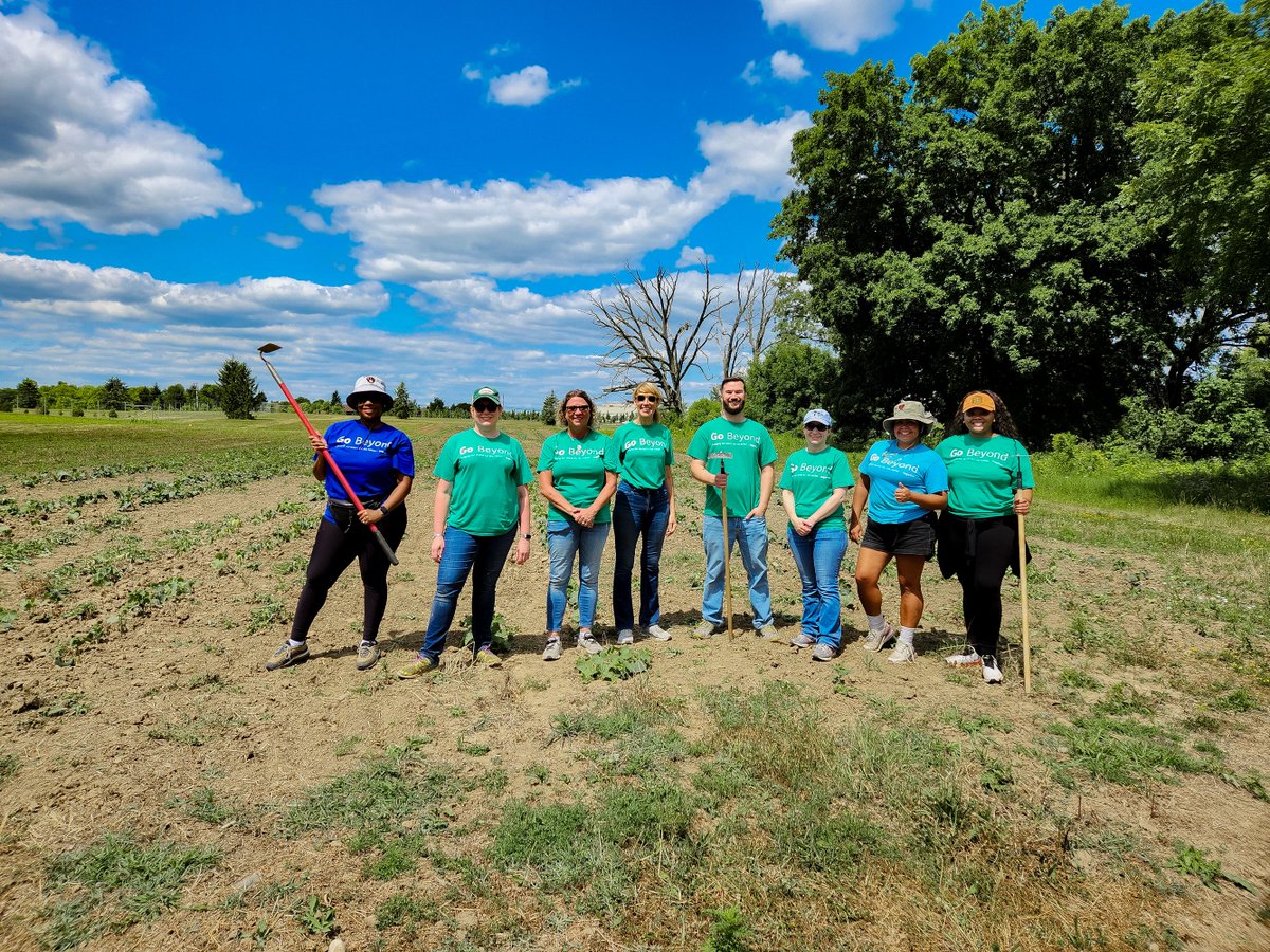 hungertaskforce's tweet photo. Throughout July, the Hunger Task Force Farm hosted a variety of amazing groups and individual volunteers to help us transplant, harvest and wash healthy produce for kids, families and older adults.

Learn more about how YOU can give backat The Farm:
🔗https://t.co/L2Ob15s06O https://t.co/vc67ajlo9d