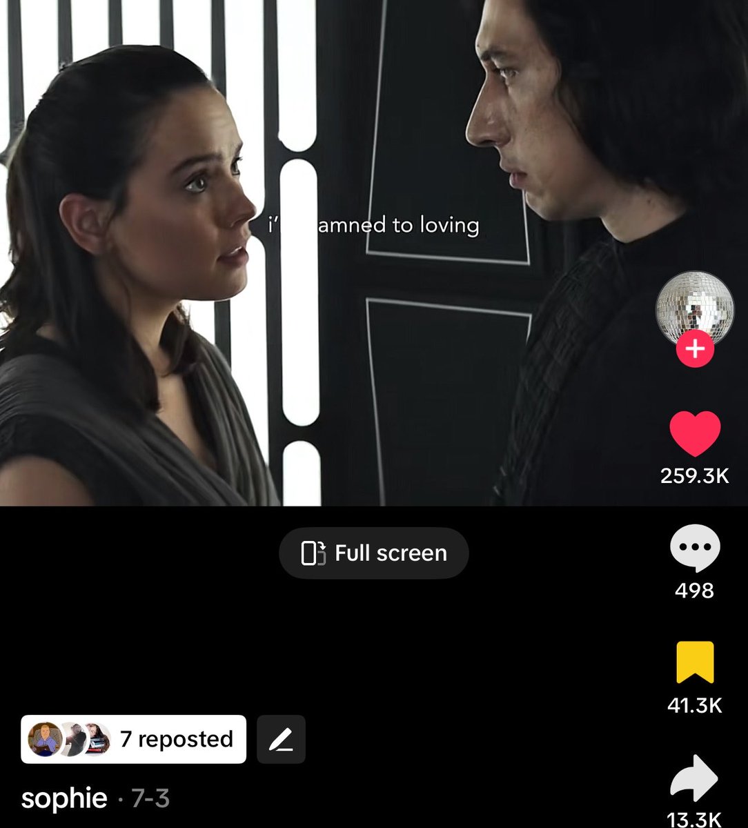 adamdriversputa's tweet photo. Till this day the people LOVE reylo. They have likes in the hundreds of thousands! There’s no better time than now to bring back Ben Solo and Rey to give them their Happily Ever After! #TheHuntForBenSolo #reunitethedyad @Lucasfilm @DisneyStudios https://t.co/ohUajMtaPV