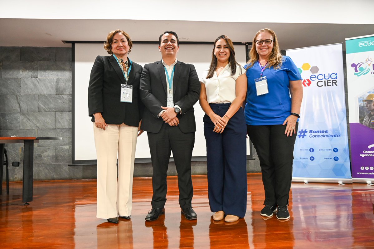 EcuacierEc's tweet photo. ¡Fin del Día 1 en el III Seminario de Equidad de Género de #ECUACIER! ⚡️💜

Avanzamos junto a nuestros ponentes y al panel «Empresas que transforman» hacia un sector más inclusivo. 🧠🏗️⚡️

¡Gracias por acompañarnos! Mañana seguimos. 🚀🌱

#EquidadDeGénero #SectorEléctrico https://t.co/Ed6raShmou