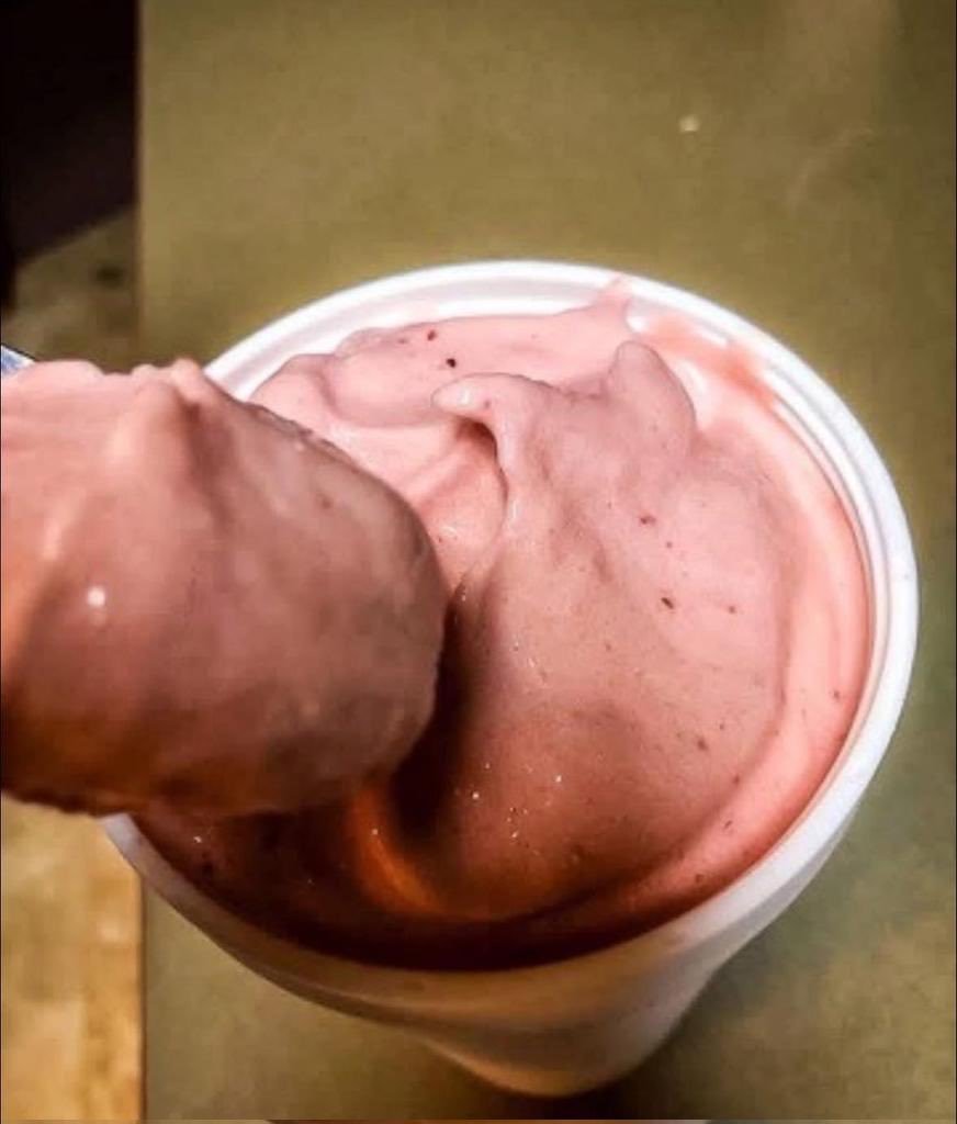 la_Xesposa's tweet photo. Hora del postre! 🍦 https://t.co/czFckljugJ