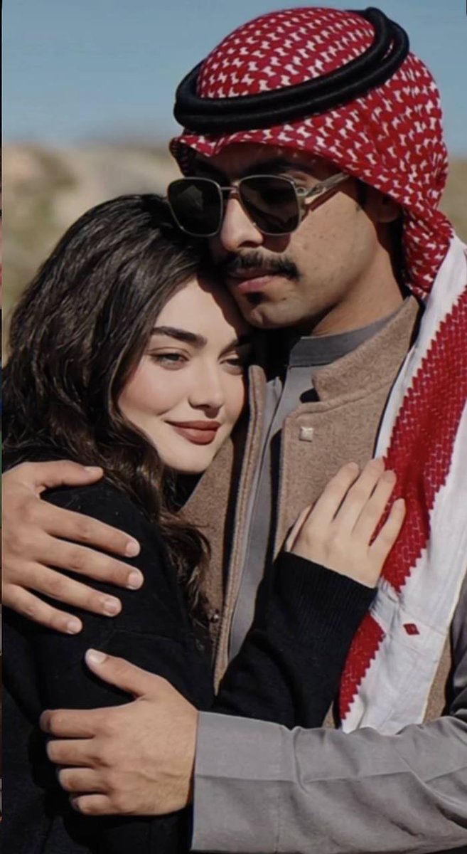 bk_k41's tweet photo. يا عاشــق الزيــن والقمـــري
النفــــــس لا شــــــك أمــاره

تغويـــك من حيث لا تــدري
وتقطــــــف الورد وازهــــاره

بــدري عليك الوصال بــدري
لا تكشـــــف البير واســـراره

#بوح_المشاعرㅤ https://t.co/d041QF9n2I