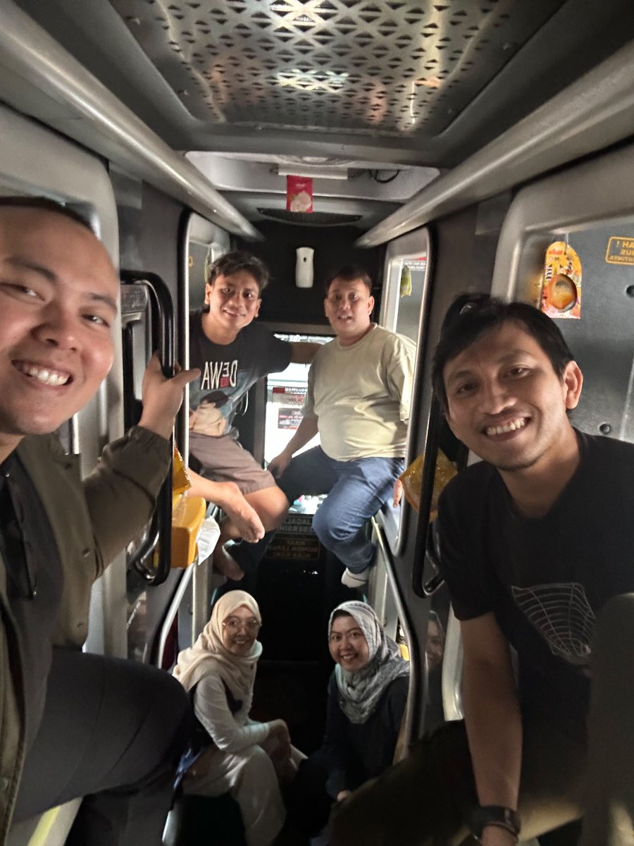 conandhaddy's tweet photo. Yuhu..... https://t.co/G6nP2g2zfl