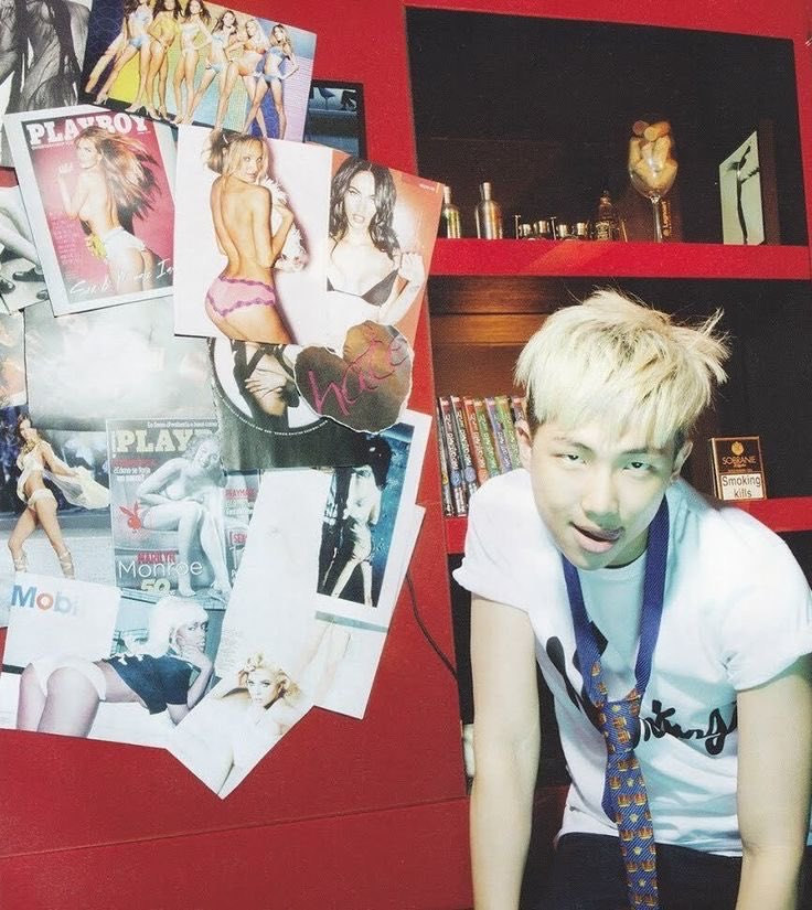 luvriri2's tweet photo. Armys will call woman wh0r3s then ignore this https://t.co/bWuH67bi7D