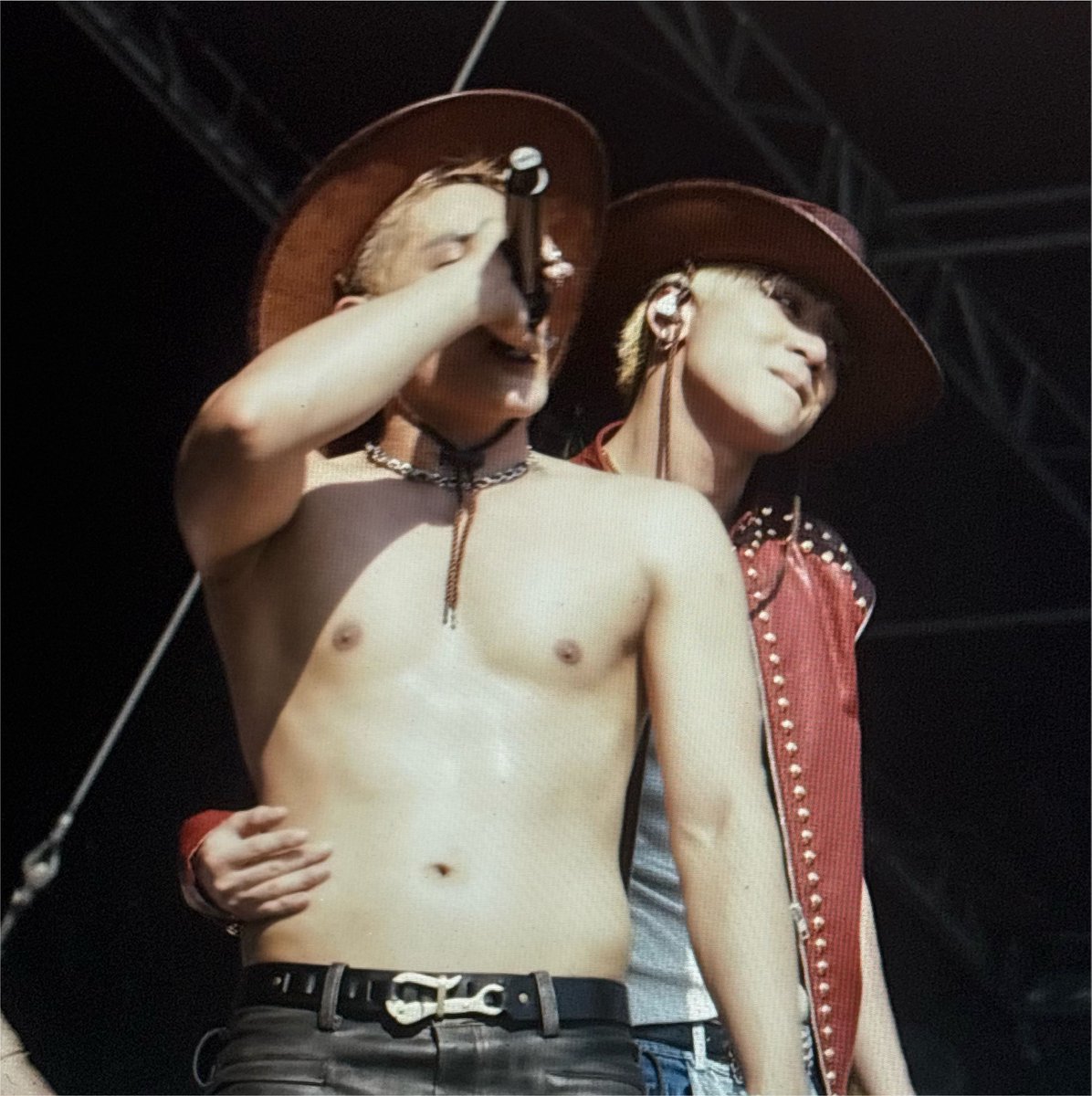 bunnyatin's tweet photo. ANG YABANG MO JOSH CULLEN 😭😭😭😭

SB19PALOOZA FESTIVAL
@SB19Official #SB19
#SB19atLollapalooza https://t.co/DuTK6jDhtm