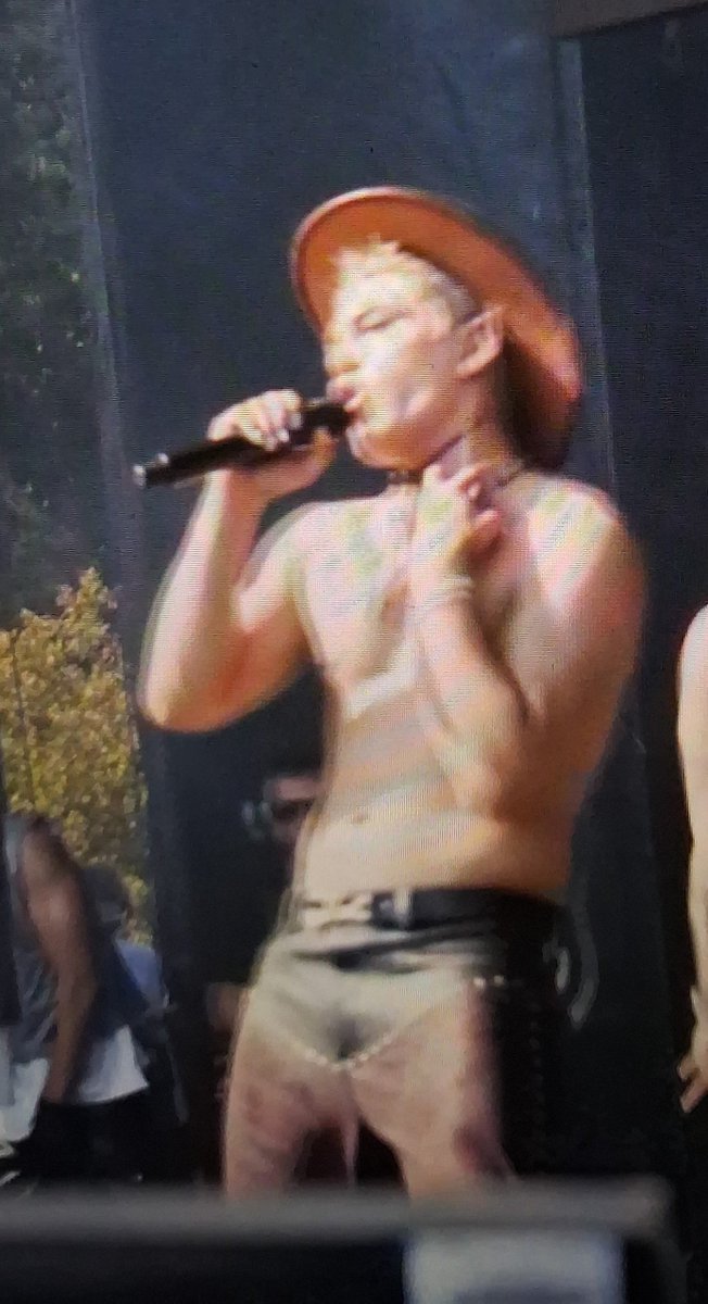 buttercup_atin's tweet photo. THANK YOU LORD

SB19PALOOZA FESTIVAL
@SB19Official #SB19
#SB19atLollapalooza https://t.co/uBJ8WQ4LnL
