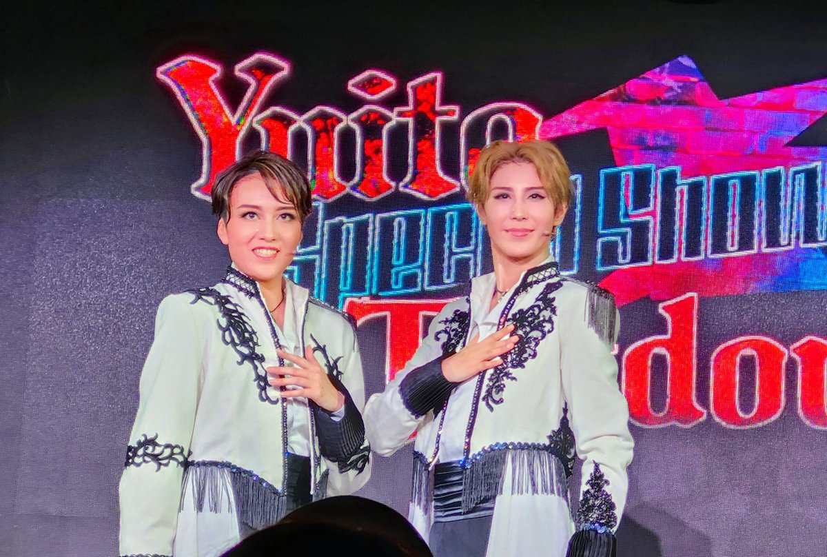 laviolettablu's tweet photo. 登堂結斗様お誕生日おめでとうございます💐
公演予定も発表され、登堂さんの舞台姿やお歌がたっぷり堪能できそうで心から楽しみです！ご多忙の中にも楽しいこと素晴らしいことに満たされる1年になりますよう願っております🌸🌸 https://t.co/O82bIc9kf2